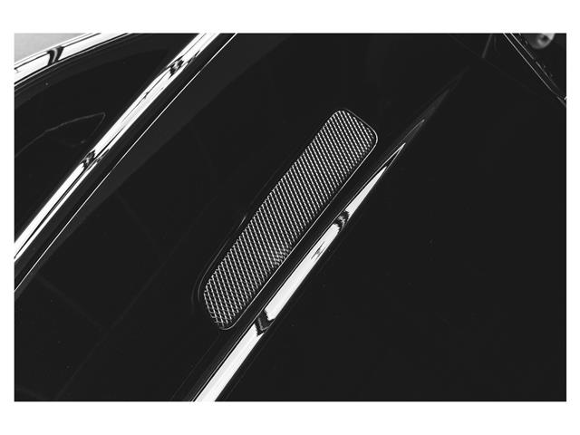 2009 Aston Martin in Woodbridge - Image 15 of 54 2009 Aston Martin in Woodbridge - Image 15 of 54