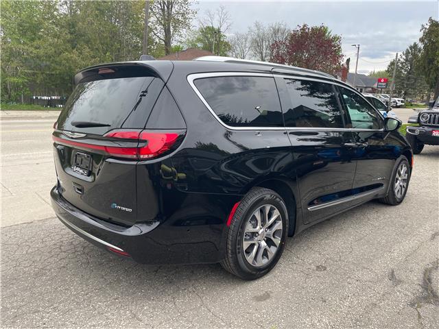 2024 Chrysler Pacifica Hybrid Pinnacle (Stk: 24030) in New Hamburg - Image 3 of 10 2024 Chrysler Pacifica Hybrid Pinnacle (Stk: 24030) in New Hamburg - Image 3 of 10