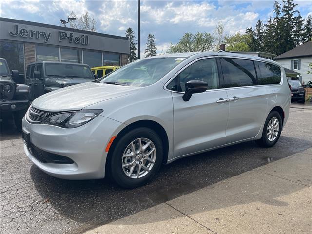 2024 Chrysler Grand Caravan SXT (Stk: 24029) in New Hamburg - Image 1 of 11