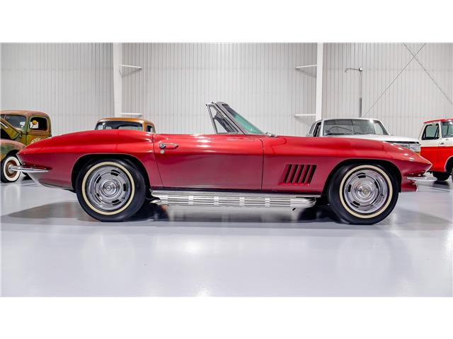 1967 Chevrolet Corvette Stingray Convertible (Stk: 112637) in Watford - Image 7 of 50