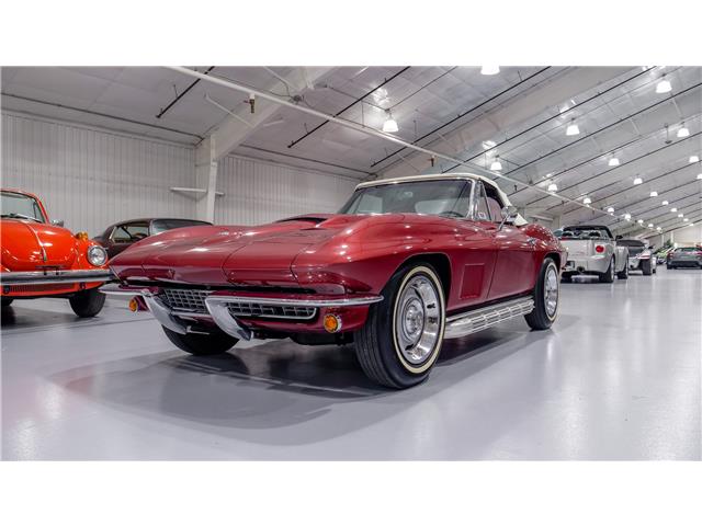 1967 Chevrolet Corvette Stingray Convertible (Stk: 112637) in Watford - Image 10 of 50