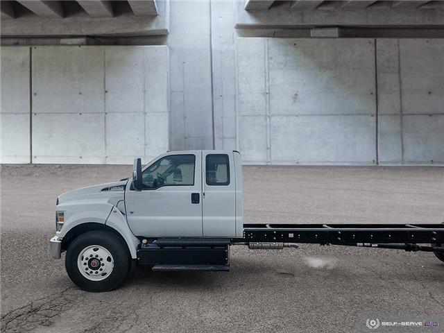 2024 Ford F-650 Gas Base (Stk: HR018) in Kamloops - Image 2 of 26