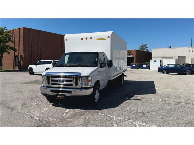 2019 Ford E-450  (Stk: NP7981) in Vaughan - Image 4 of 27