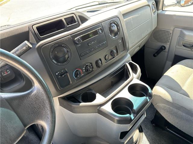 2019 Ford E-450  (Stk: NP7981) in Vaughan - Image 19 of 27