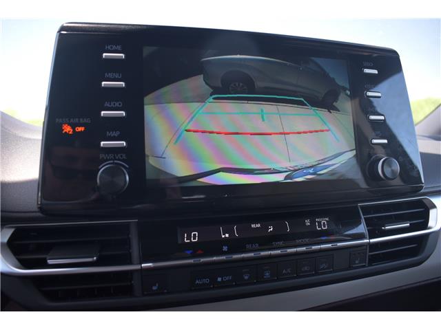 2024 Toyota Sienna XLE 8-Passenger (Stk: MU2358) in London - Image 14 of 28