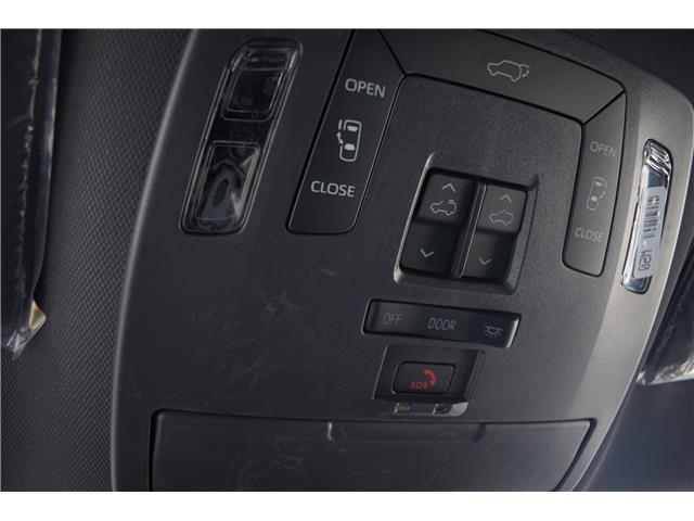 2024 Toyota Sienna XLE 8-Passenger (Stk: MU2358) in London - Image 17 of 28