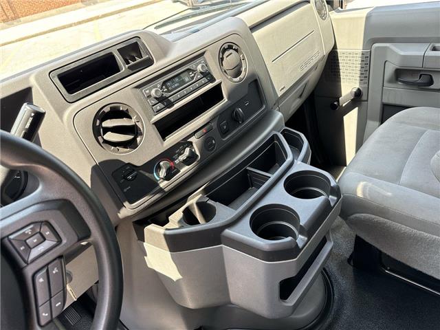 2022 Ford E-450  (Stk: NP9389) in Vaughan - Image 19 of 26