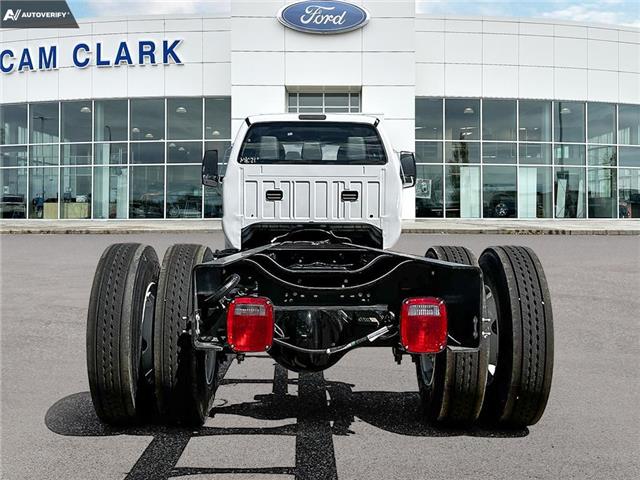 2025 Ford F-750 Diesel Base (Stk: 25F4113) in Red Deer - Image 3 of 19