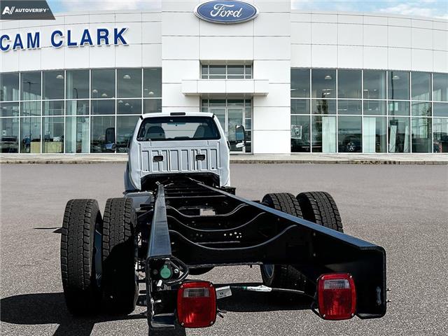 2025 Ford F-750 Diesel Base (Stk: 25F2445) in Red Deer - Image 5 of 17