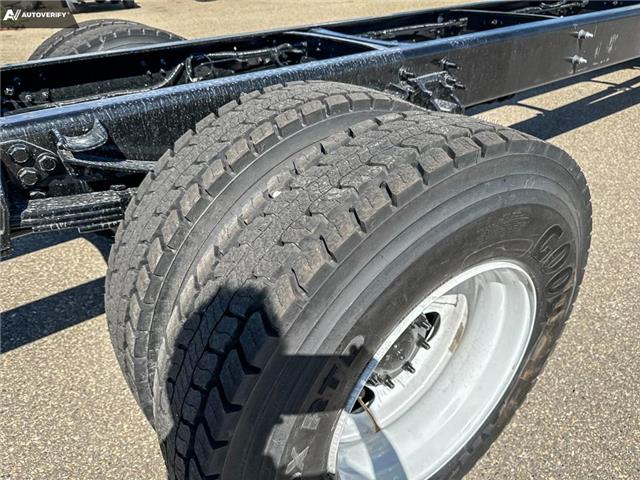 2025 Ford F-750 Diesel Base (Stk: 25F2445) in Red Deer - Image 7 of 17