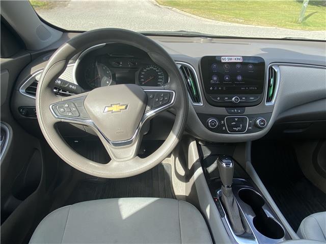 2020 Chevrolet Malibu 1LS (Stk: 2U031) in Hope - Image 9 of 14