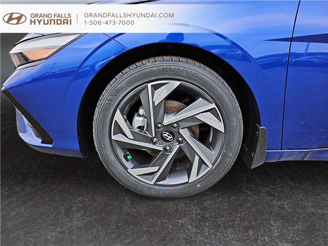 2024 Hyundai Elantra Luxury w/Two-Tone Interior (Stk: 241801N) in Grand Falls - Image 3 of 14