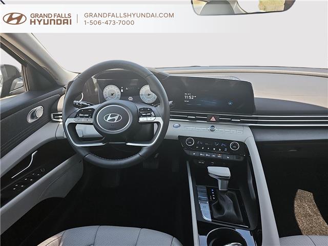 2024 Hyundai Elantra Luxury w/Two-Tone Interior (Stk: 242573N) in Grand Falls - Image 9 of 17