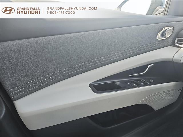 2024 Hyundai Elantra Luxury w/Two-Tone Interior (Stk: 242573N) in Grand Falls - Image 11 of 17