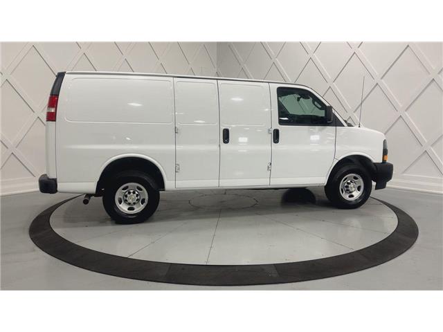 2023 GMC Savana 2500  (Stk: NP4103) in Vaughan - Image 9 of 28