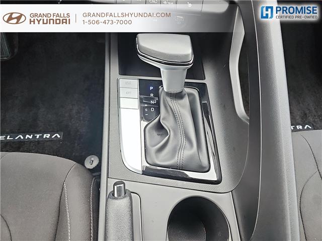 2022 Hyundai Elantra Preferred (Stk: 242049NA) in Grand Falls - Image 13 of 15