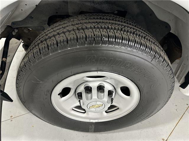 2022 Chevrolet Express 2500  (Stk: NP3053) in Vaughan - Image 10 of 29