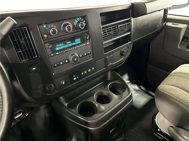 2022 Chevrolet Express 2500  (Stk: NP3053) in Vaughan - Image 19 of 29