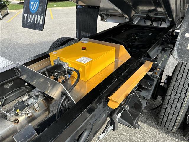 2024 RAM 5500  (Stk: NPTWIN) in Vaughan - Image 25 of 33