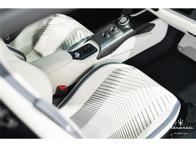 2023 Maserati MC20 Base (Stk: 1180MCE) in Edmonton - Image 33 of 35