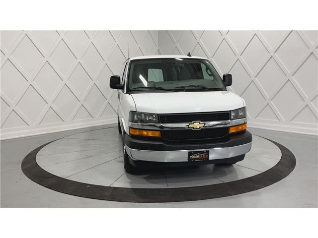 2023 GMC Savana 2500 (Stk: NP8517) in Vaughan - Image 3 of 28 2023 GMC Savana 2500 (Stk: NP8517) in Vaughan - Image 3 of 28