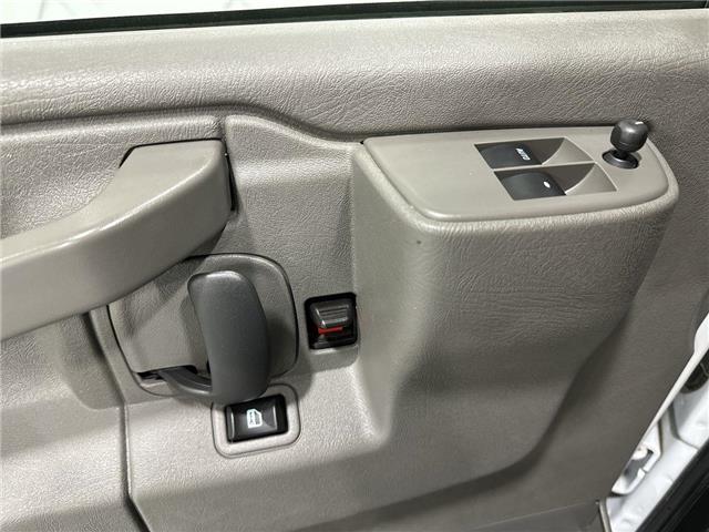 2023 GMC Savana 2500 (Stk: NP8517) in Vaughan - Image 12 of 28 2023 GMC Savana 2500 (Stk: NP8517) in Vaughan - Image 12 of 28