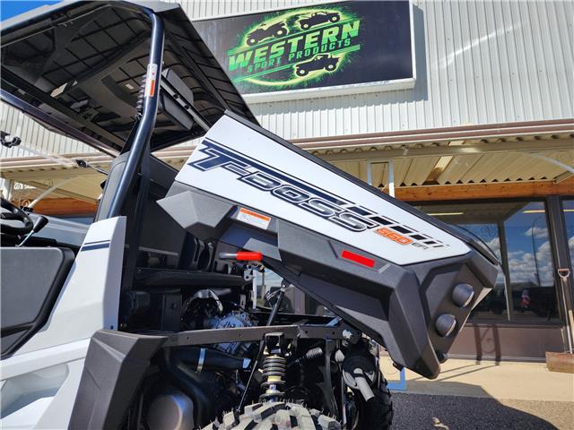 2024 Massimo T-BOSS 560 (Stk: 24TB0305) in Vermilion - Image 7 of 15 2024 Massimo T-BOSS 560 (Stk: 24TB0305) in Vermilion - Image 7 of 15