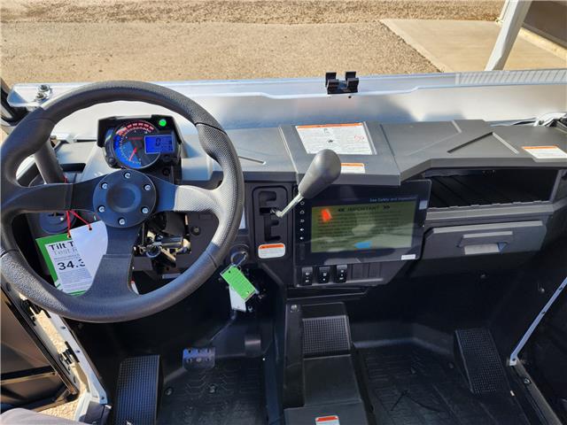 2024 Massimo T-BOSS 560 (Stk: 24TB0305) in Vermilion - Image 14 of 15 2024 Massimo T-BOSS 560 (Stk: 24TB0305) in Vermilion - Image 14 of 15