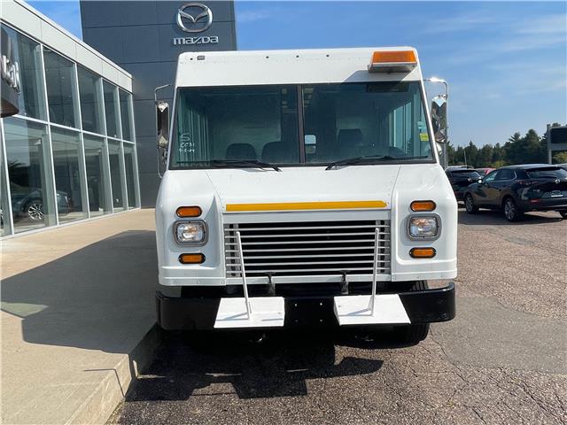 2009 Workhorse TRUCK  (Stk: 24077) in Pembroke - Image 4 of 15