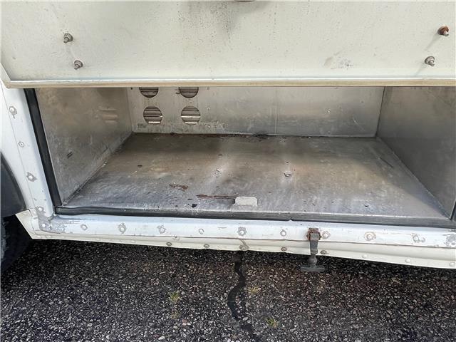 2009 Workhorse TRUCK  (Stk: 24077) in Pembroke - Image 6 of 15