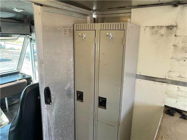 2009 Workhorse TRUCK  (Stk: 24077) in Pembroke - Image 11 of 15