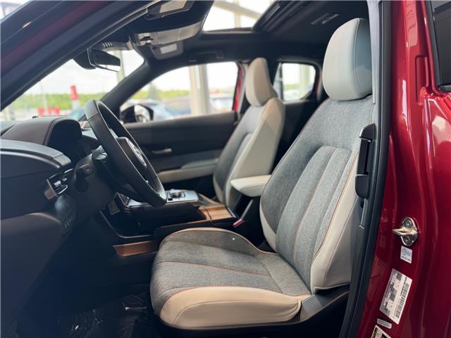 2023 Mazda MX-30 EV GT (Stk: 23084) in Owen Sound - Image 8 of 18