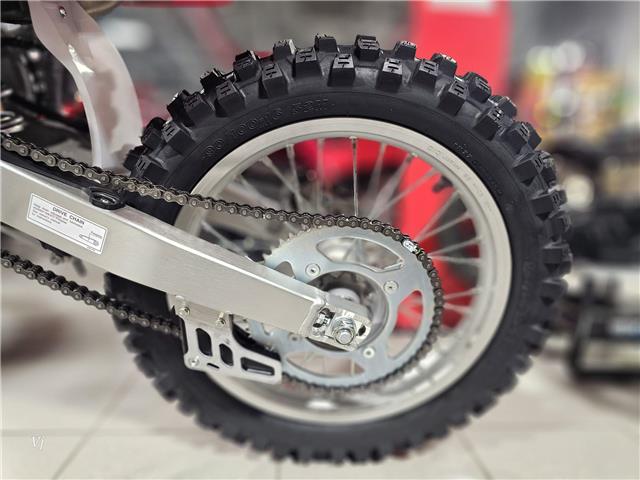 2025 Honda CRF150R CCMPETITION/MOTOCROSS (Stk: 25HD-017) in Grande Prairie - Image 6 of 7