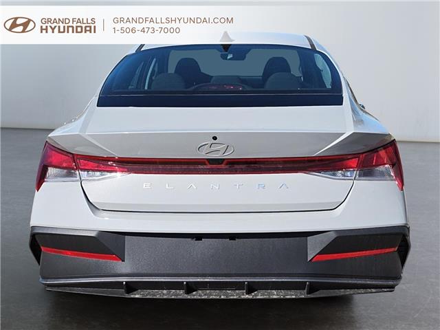 2025 Hyundai Elantra ESSENTIAL (Stk: 250119N) in Grand Falls - Image 3 of 13