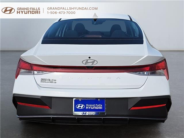 2025 Hyundai Elantra ESSENTIAL (Stk: 250122N) in Grand Falls - Image 3 of 14