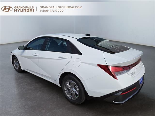 2025 Hyundai Elantra ESSENTIAL (Stk: 250122N) in Grand Falls - Image 4 of 14
