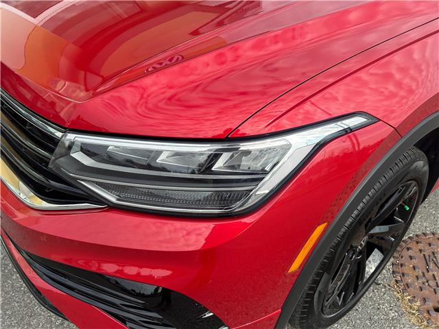 2024 Volkswagen Tiguan Comfortline R-Line Black Edition (Stk: 12352) in Peterborough - Image 7 of 21 2024 Volkswagen Tiguan Comfortline R-Line Black Edition (Stk: 12352) in Peterborough - Image 7 of 21