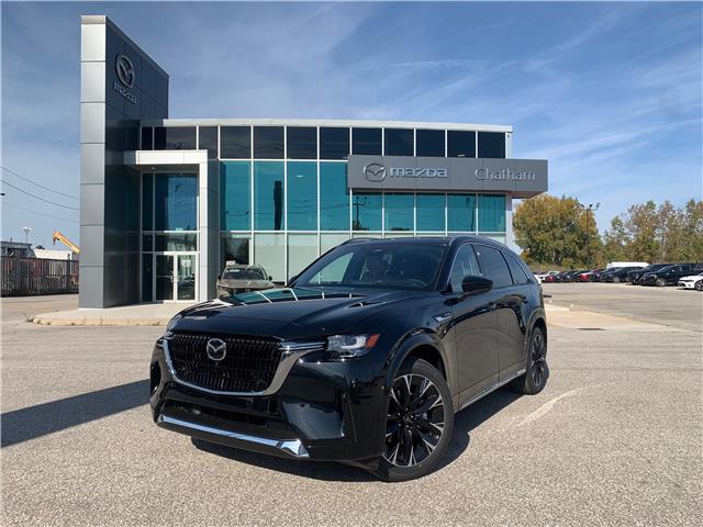 2025 Mazda CX-90 MHEV Signature (Stk: CMMW00054) in Chatham - Image 1 of 24