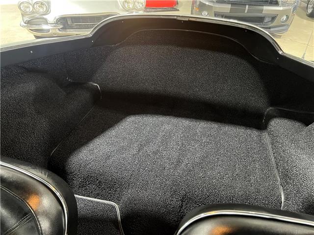 1967 Chevrolet Corvette Corvette (Stk: Z1967Corvette) in Toronto - Image 13 of 37