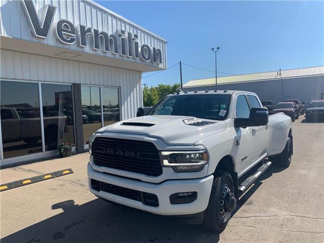 2024 RAM 3500 Laramie (Stk: 24R32797) in Vermilion - Image 1 of 28