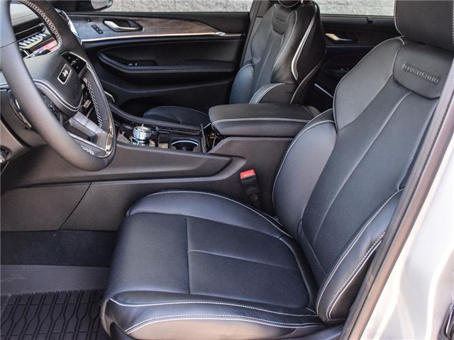 2025 Jeep Grand Cherokee Overland (Stk: 25-0025) in Toronto - Image 15 of 31