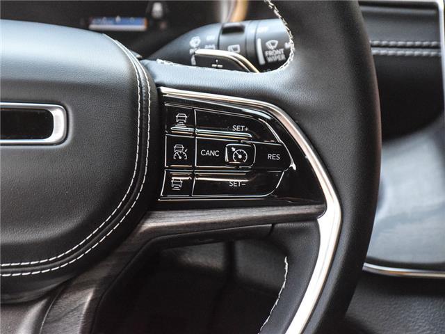 2025 Jeep Grand Cherokee Overland (Stk: 25-0025) in Toronto - Image 22 of 31