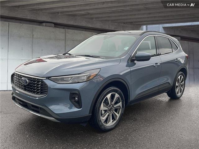 2025 Ford Escape Platinum (Stk: 0J5027) in Kamloops - Image 1 of 26