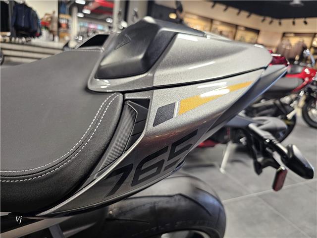 2025 Triumph STREET TRIPLE RS (Stk: 25TS-020) in Grande Prairie - Image 9 of 18