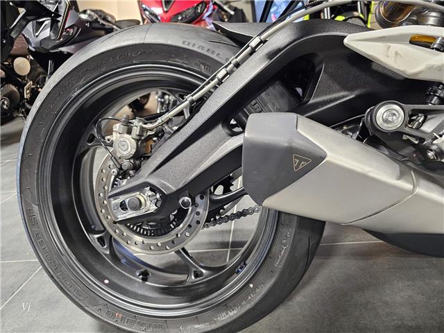 2025 Triumph STREET TRIPLE RS (Stk: 25TS-020) in Grande Prairie - Image 13 of 18