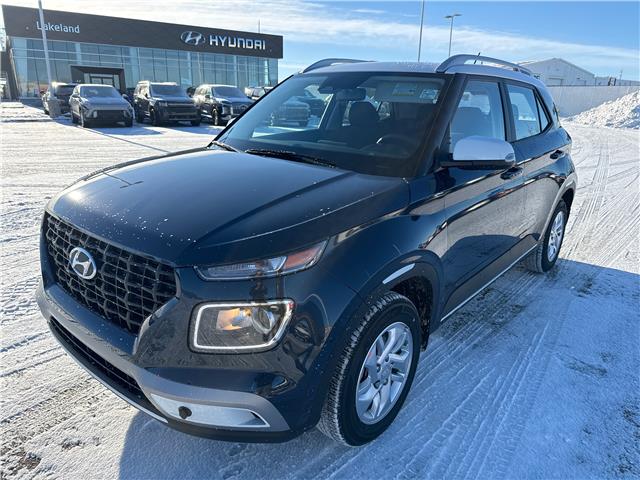 2025 Hyundai Venue Preferred w/Two-Tone (Stk: 25-096) in Prince Albert - Image 1 of 17