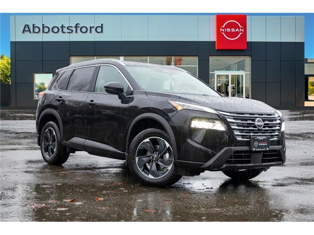 2025 Nissan Rogue SV Moonroof (Stk: A25032) in Abbotsford - Image 1 of 25