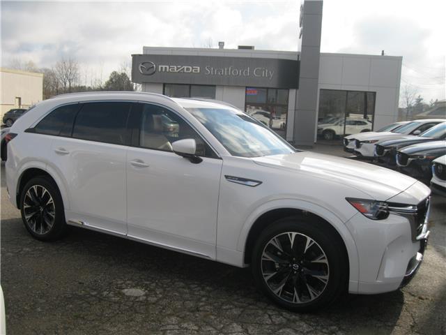 2024 Mazda CX-90 MHEV Signature (Stk: 24090) in Stratford - Image 1 of 32
