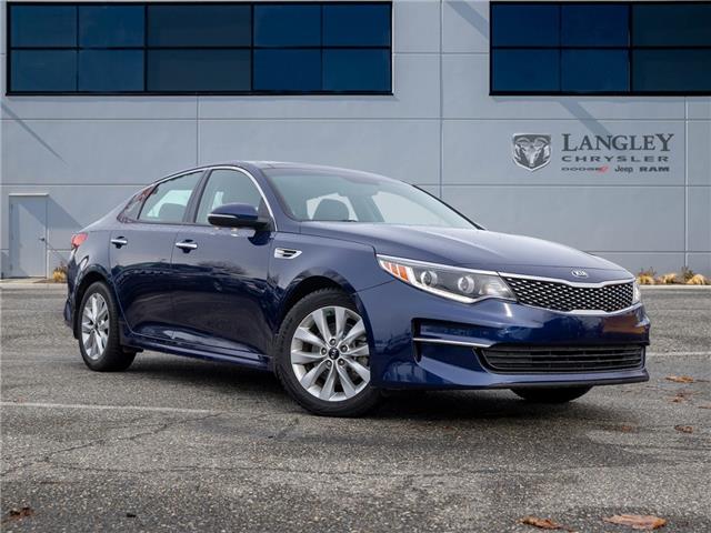 2017 Kia Optima EX+ w/Sunroof (Stk: LC2370AA) in Surrey - Image 1 of 24