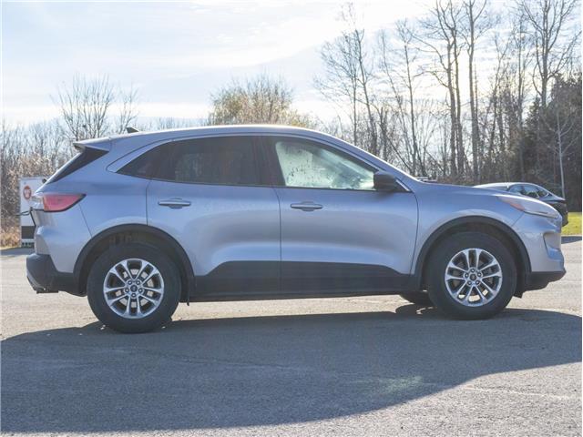 2022 Ford Escape SE (Stk: SA1449) in Smiths Falls - Image 3 of 27
